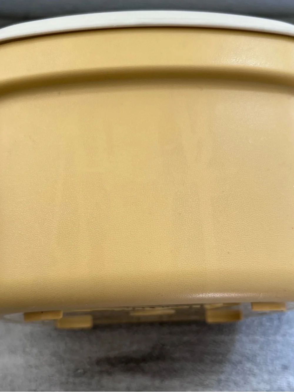 Vintage 3 Quart Tupperware Harvest Gold Steam & Store Steamer 888 Strainer w Lid